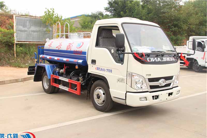 福田時代2.3噸綠化噴灑車（國五）