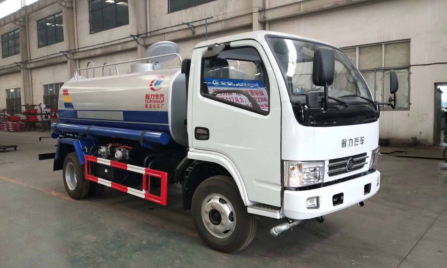 東風五噸灑水車（國五）