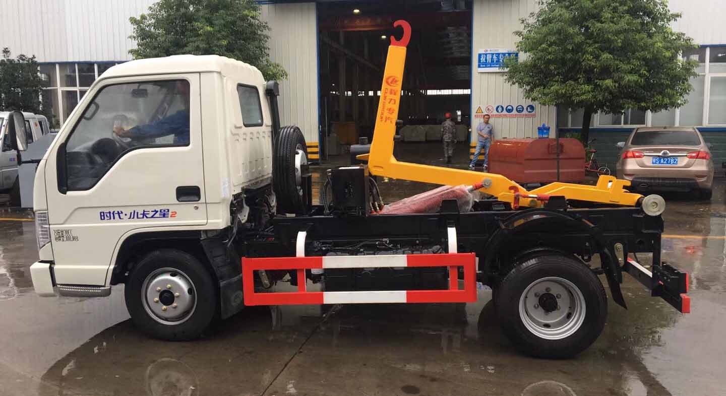 3方福田小卡2 勾臂垃圾車（柴油）