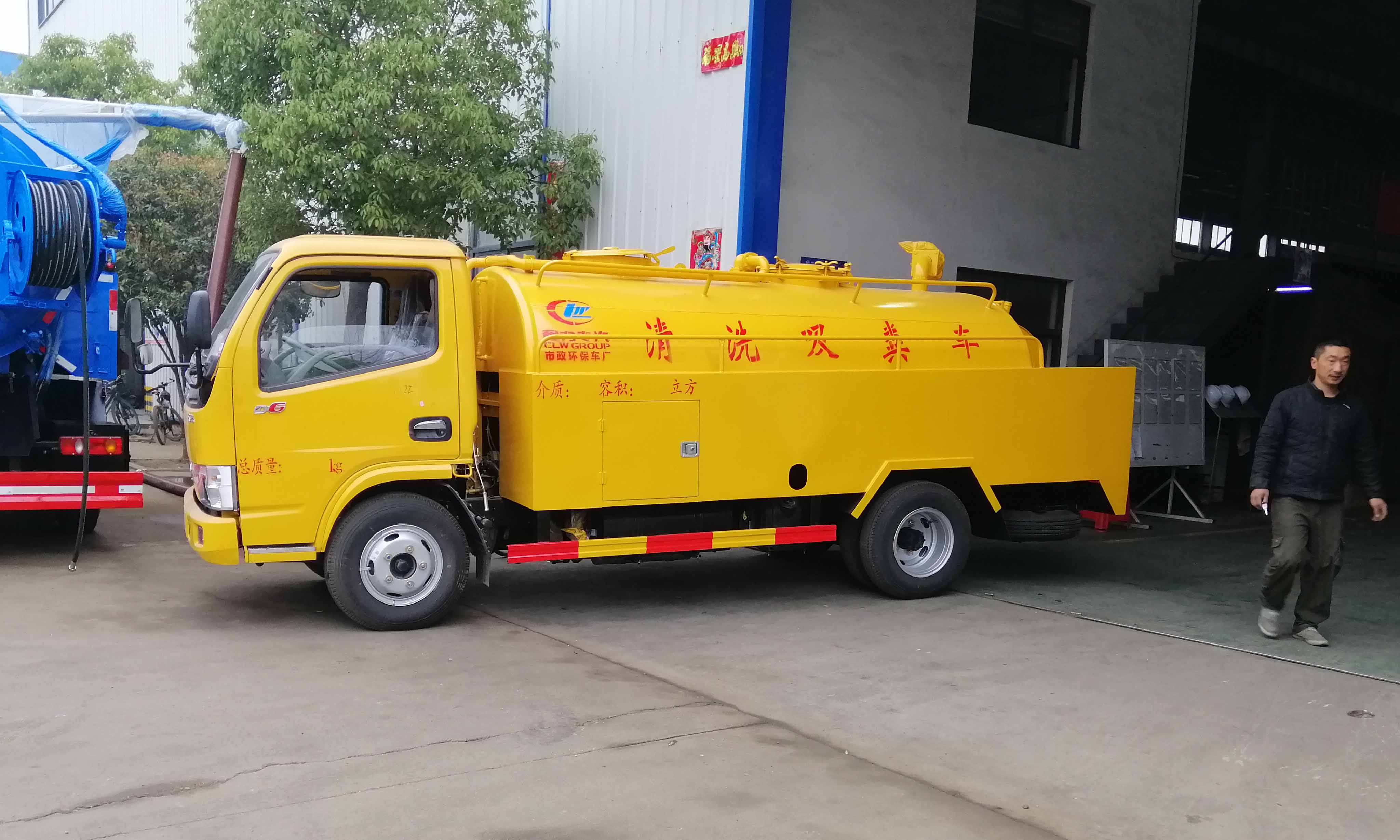東風清洗吸糞車