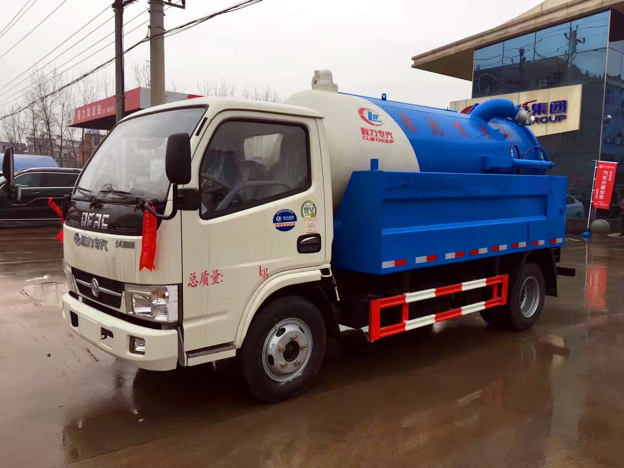 小多利卡5方清洗吸污車