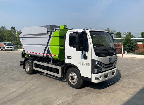 程力威牌CLW5070ZZZ6型自裝卸式垃圾車