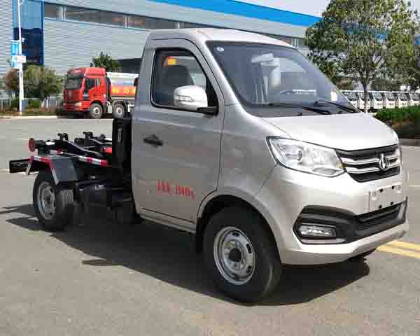 程力牌CL5030ZXX6GH型車廂可卸式垃圾車