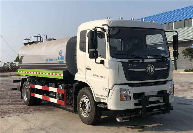 程力牌CL5180GQXDF6型護欄清洗車