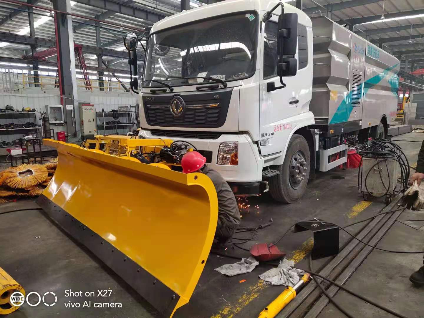 3.5m除雪鏟加裝天錦洗掃車