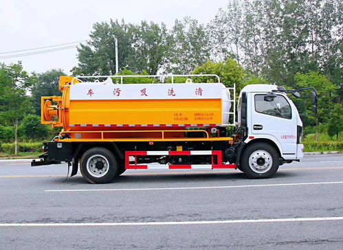 東風多利卡d7天然氣清洗吸污車
